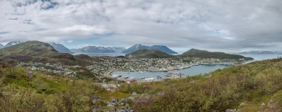 2015-08-Lyngen_Norwegen_369_stitch-2 • <a style="font-size:0.8em;" href="http://www.flickr.com/photos/68599318@N08/21395725464/" target="_blank">View on Flickr</a>