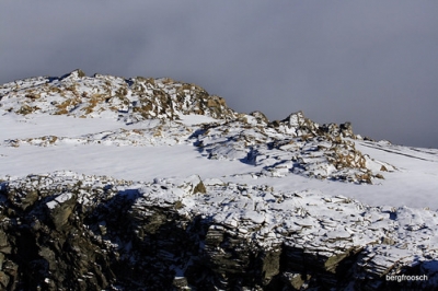 erster Schneefall • <a style="font-size:0.8em;" href="http://www.flickr.com/photos/68599318@N08/6234102078/" target="_blank">View on Flickr</a>